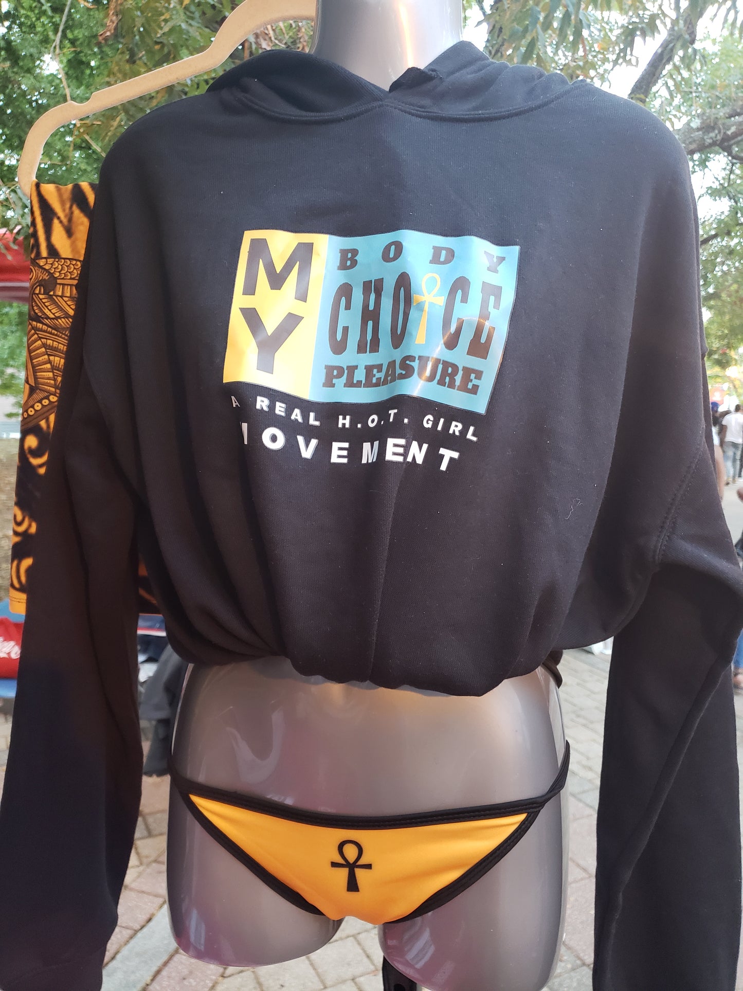 HGM Hoodie (crop top)